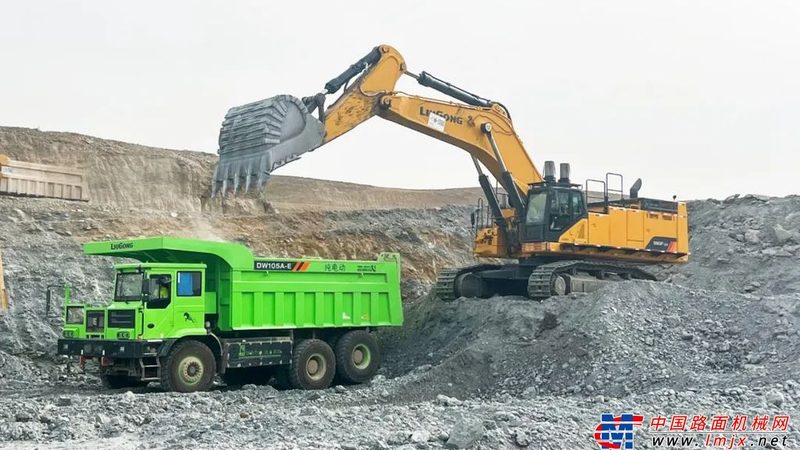 揭秘工程机械高性能型号的选型逻辑